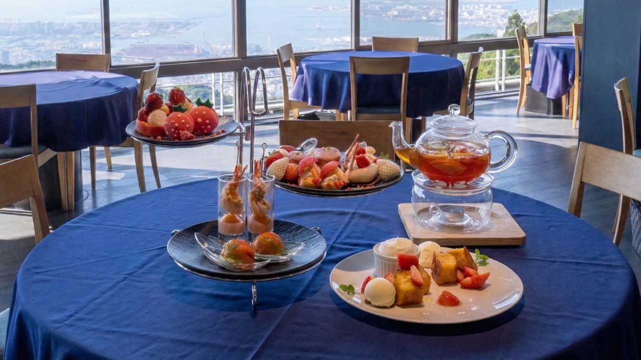 アフタヌーンティー3月苺尽くし