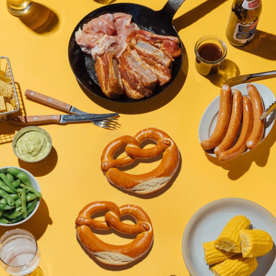 Hidangan ringan (termasuk minuman premium all-you-can-drink)