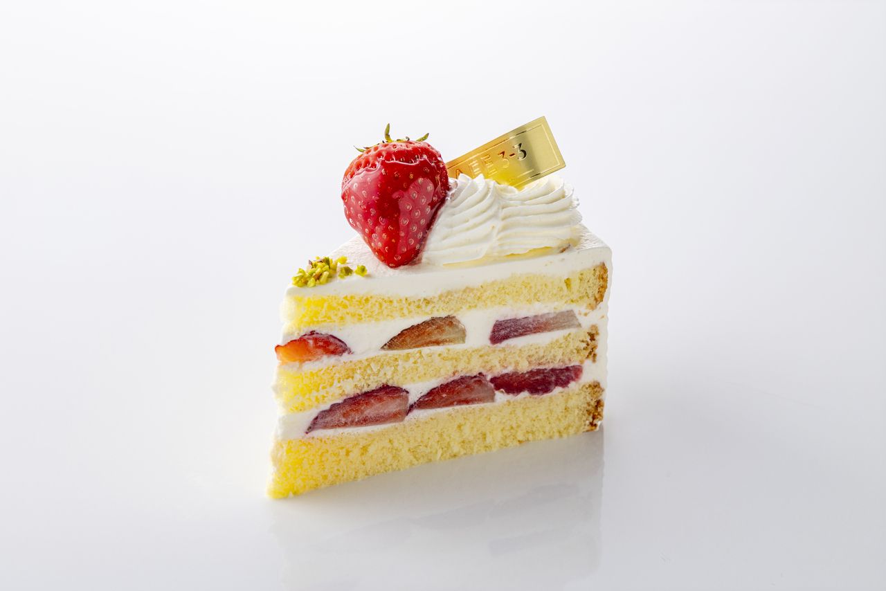 【季節のケーキ】 季節のショートケーキ