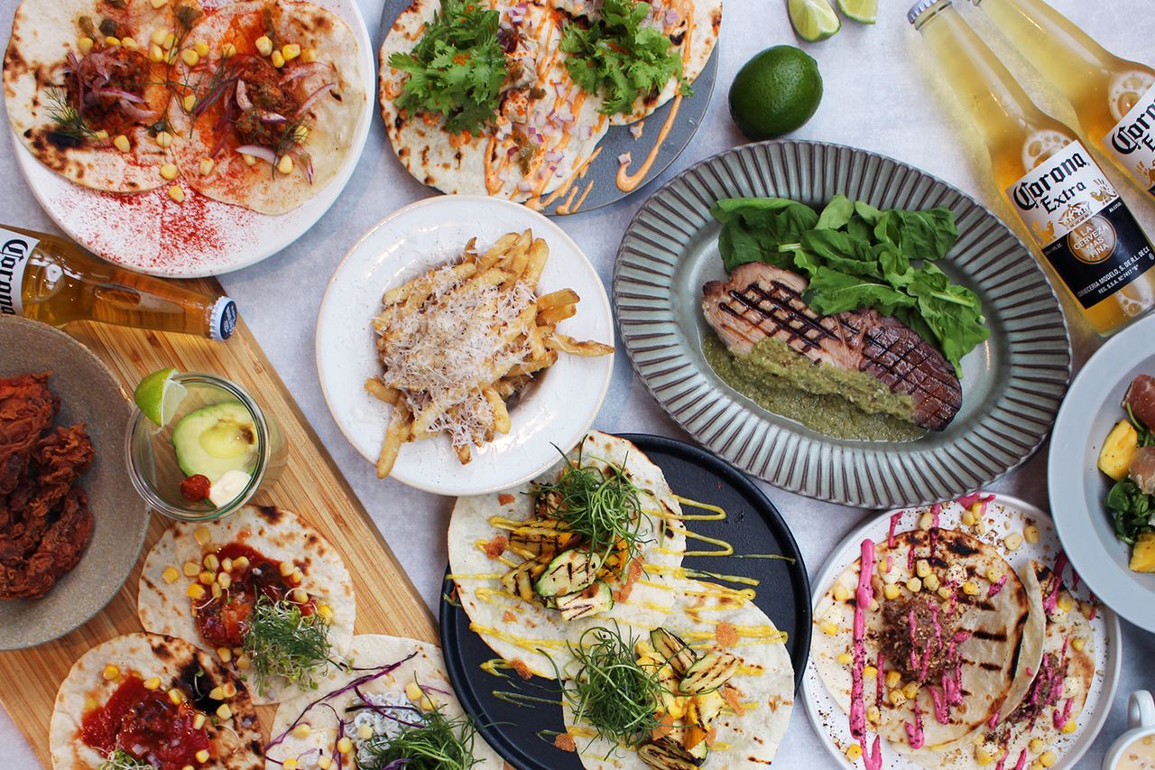 [In-store seating 2026 Mexican BEER GARDEN] All-you-can-eat 6 types of tacos + 2 hours of all-you-can-drink