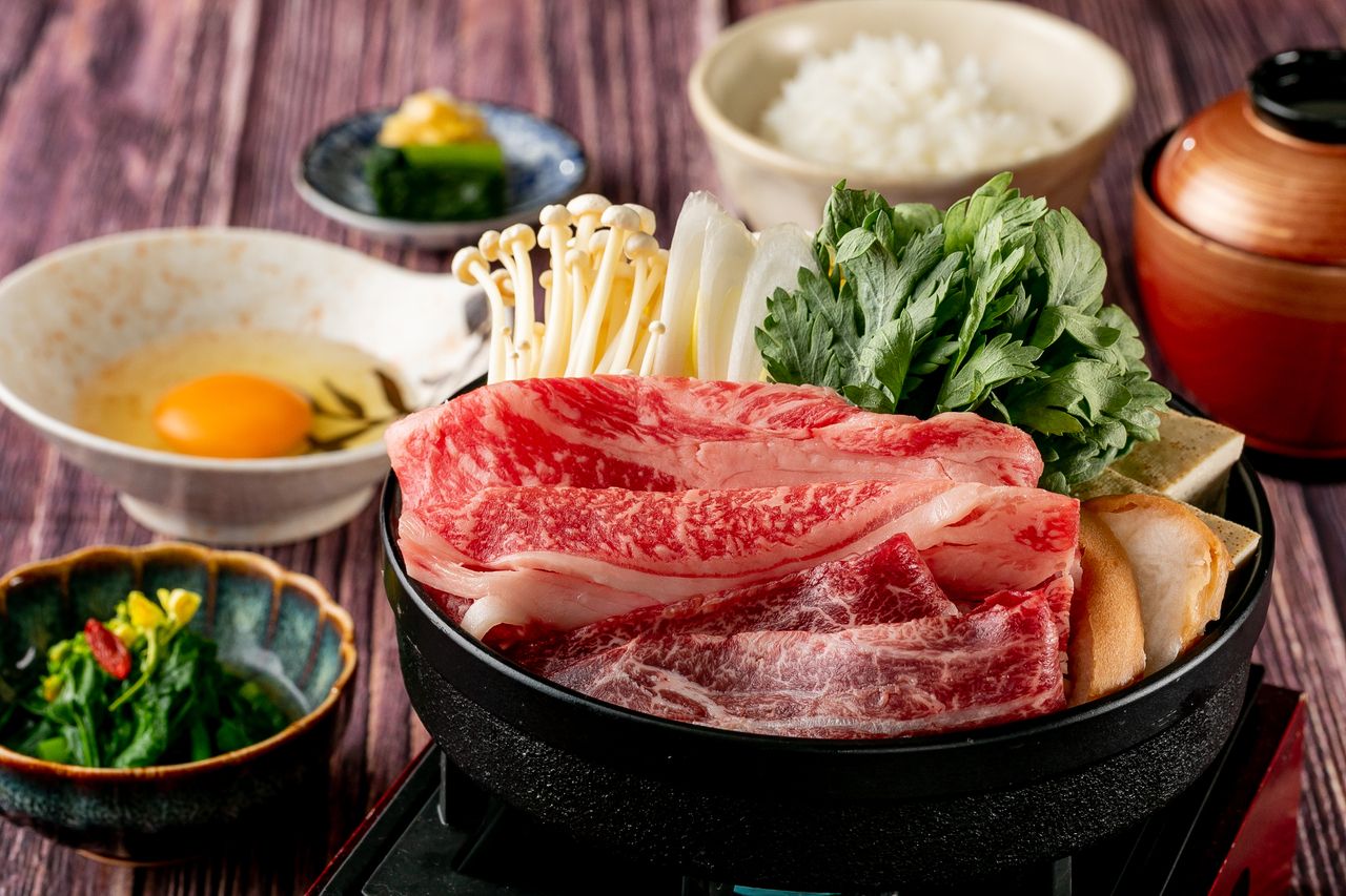 【昼呑み贅沢ランチ】黒毛和牛のすき焼き御膳＋飲み放題付 5000円