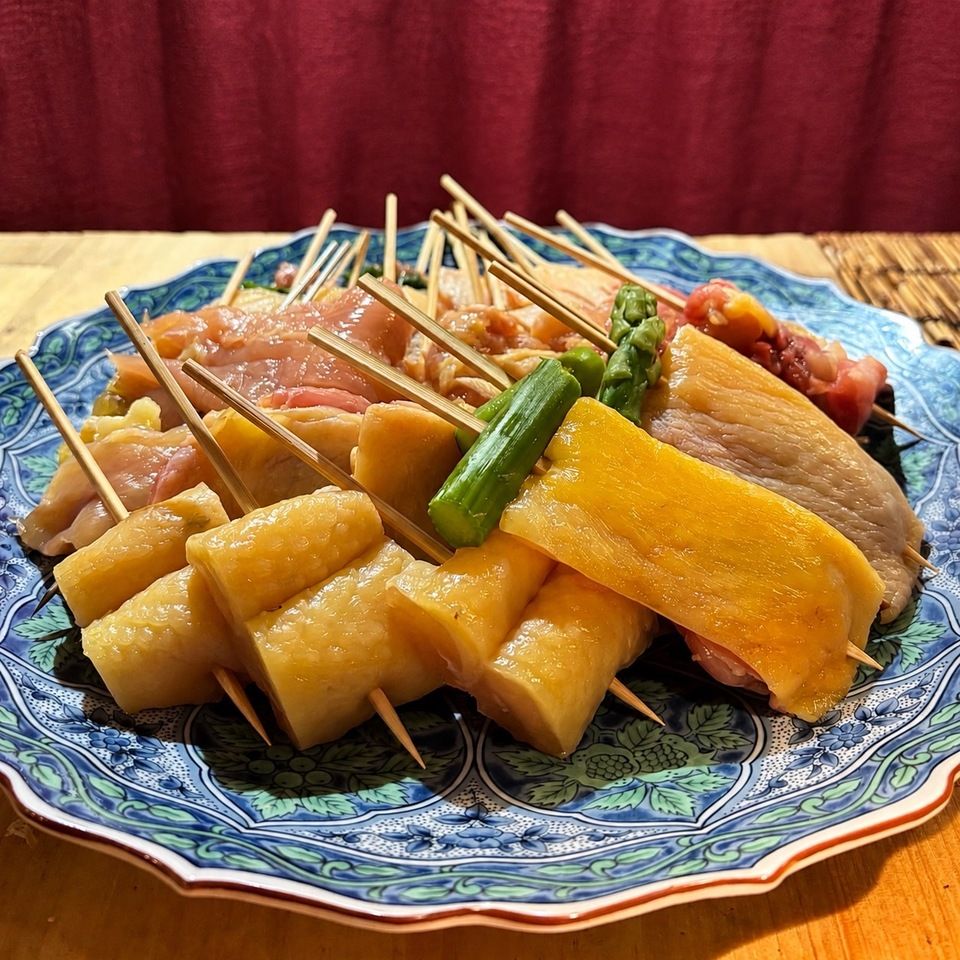 Yakitori set + Sake or wine (3 glasses) set