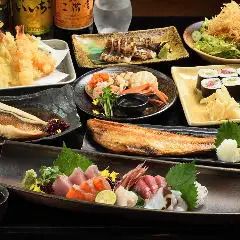 Food Only: 『Umigokochi Banquet Course』— Sashimi, tempura, 7 dishes total