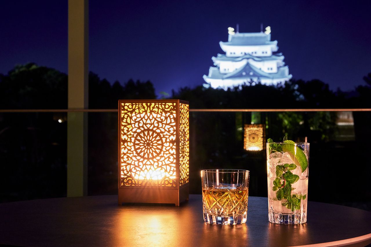 【Happy Hour】Breathtaking views of Nagoya Castle | 3 kinds of snacks + 2 drinks of your choice (Sat, Sun, Holidays 3 PM–7 PM)