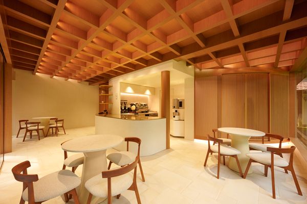 Patisserie Cafe