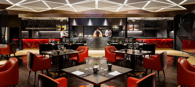 CENTRUM GRILL & WINE （セントラム　グリル＆ワイン）