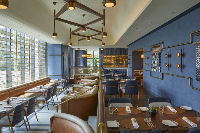 District - Brasserie・Bar・Lounge