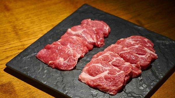 焼肉ジンギスカン　焼肉羊蹄山
