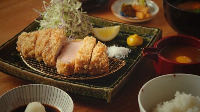 とんかつ じゅんちゃん / THE AOYAMA GRAND HOTEL