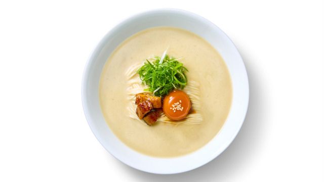 山田のうなぎ うな骨らーめん 築地本店