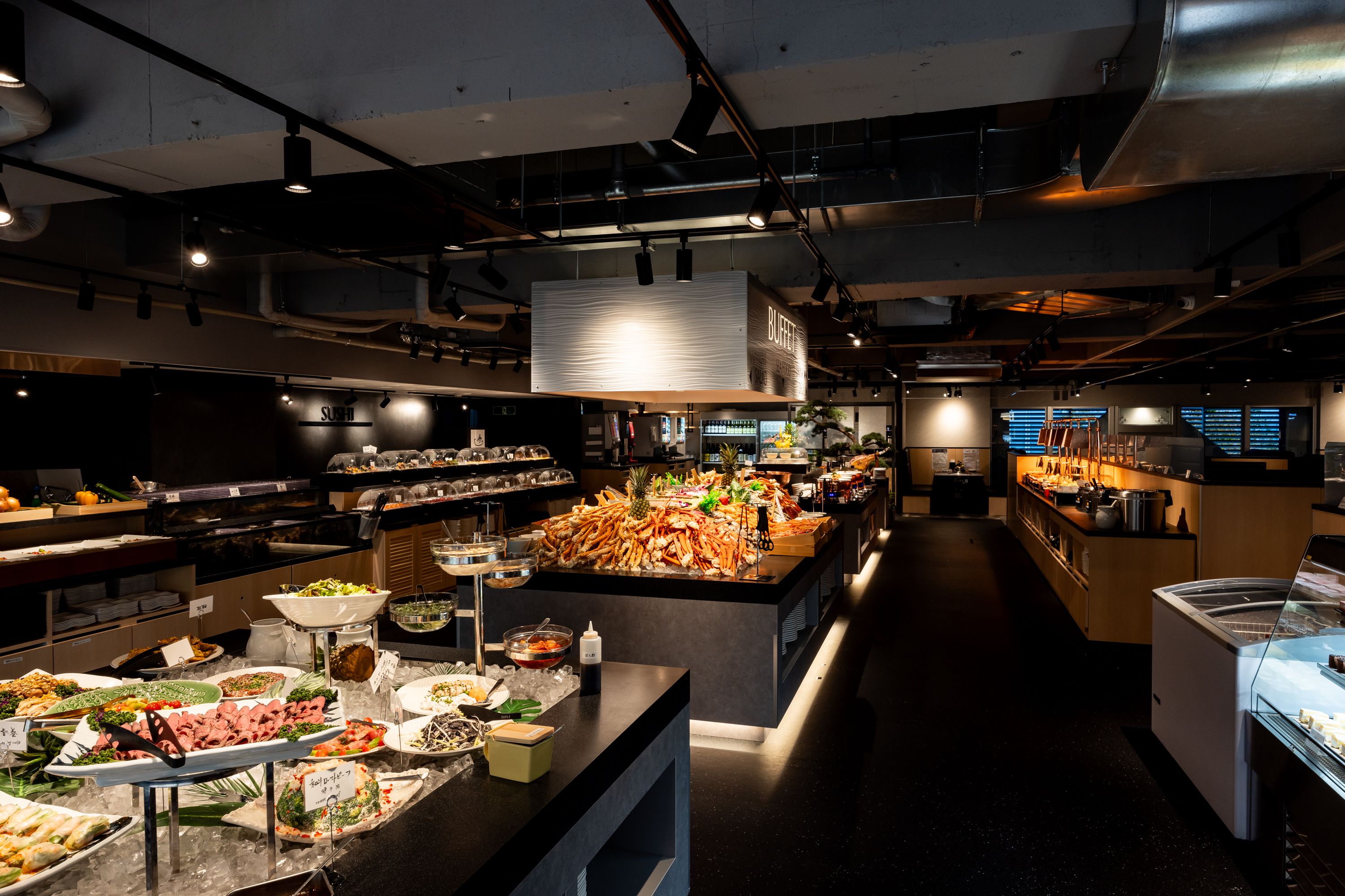 海鮮ブッフェダイニング 銀座八芳 新宿店