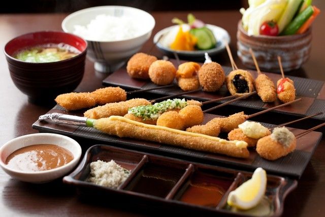 Kushikatsu Specialty Store Ennichi Tenmabashi Branch