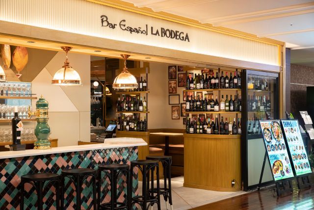 Bar Español LA BODEGA Hakata Store
