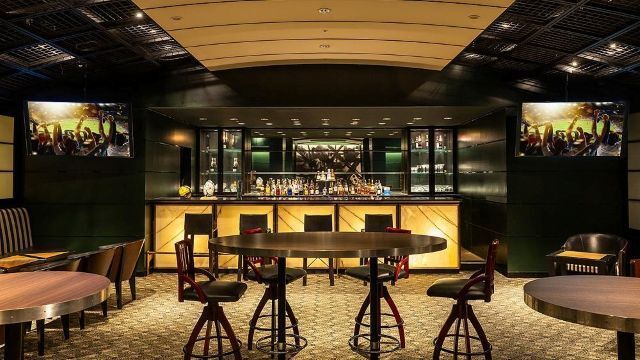 Manhattan Bar / Grand Prince Hotel Osaka Bay
