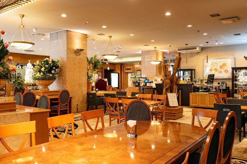 Hachimaru Restaurant Cafe