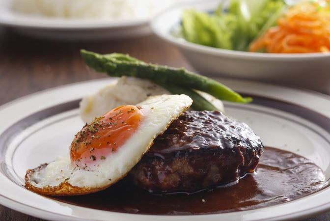 Griddle Me Local Kobe Beef Steak Hamburg | Arima