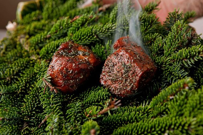 Restaurant Le Bois / Noborioji Hotel