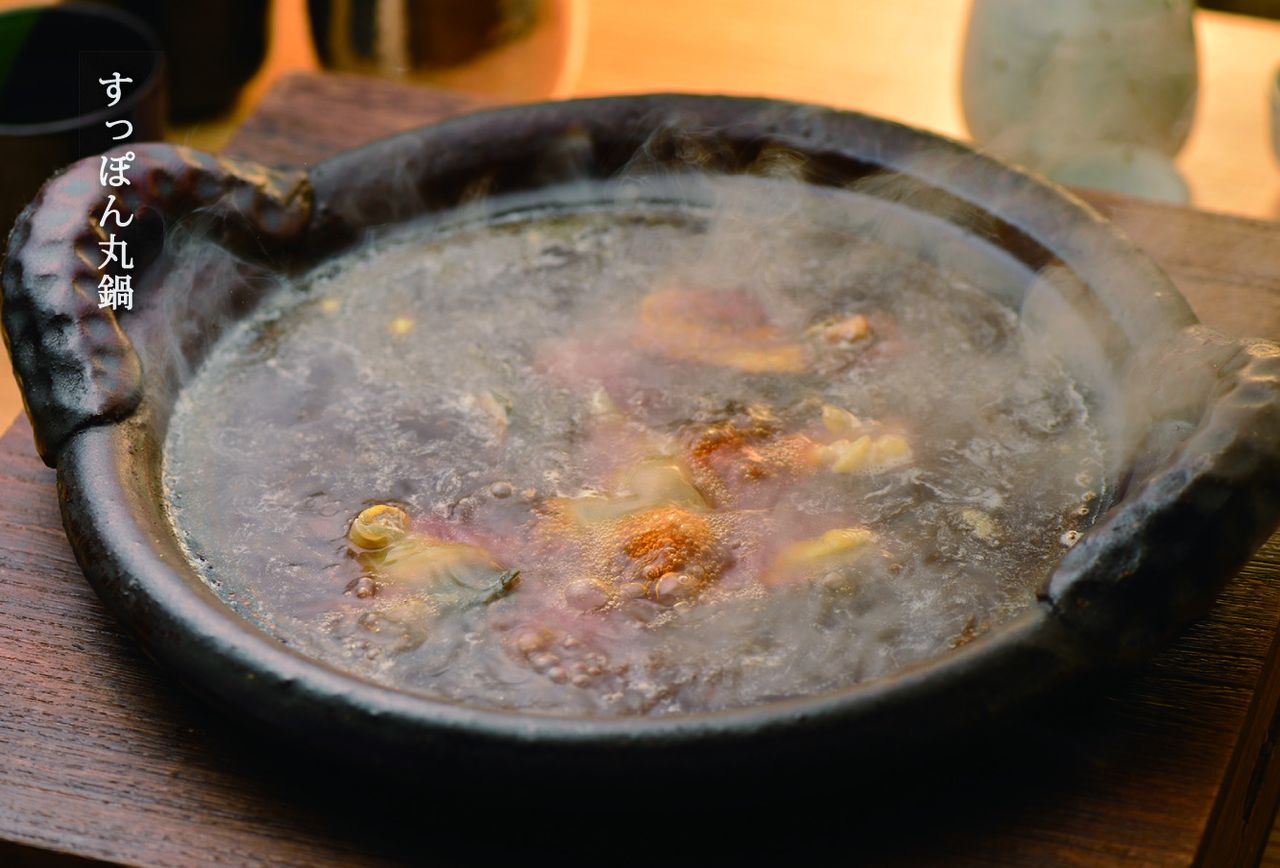 Grilled blowfish and soft shell turtle hot pot course