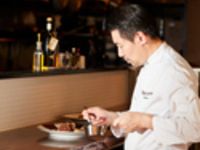 【Degustazione 】【デグスタッツィオーネコース】【佐野シェフが選び抜いた旬の食材を使用した充実したリングラツィアメントおすすめコース】（ディナー＆ランチ）【税込みサービス料込】　