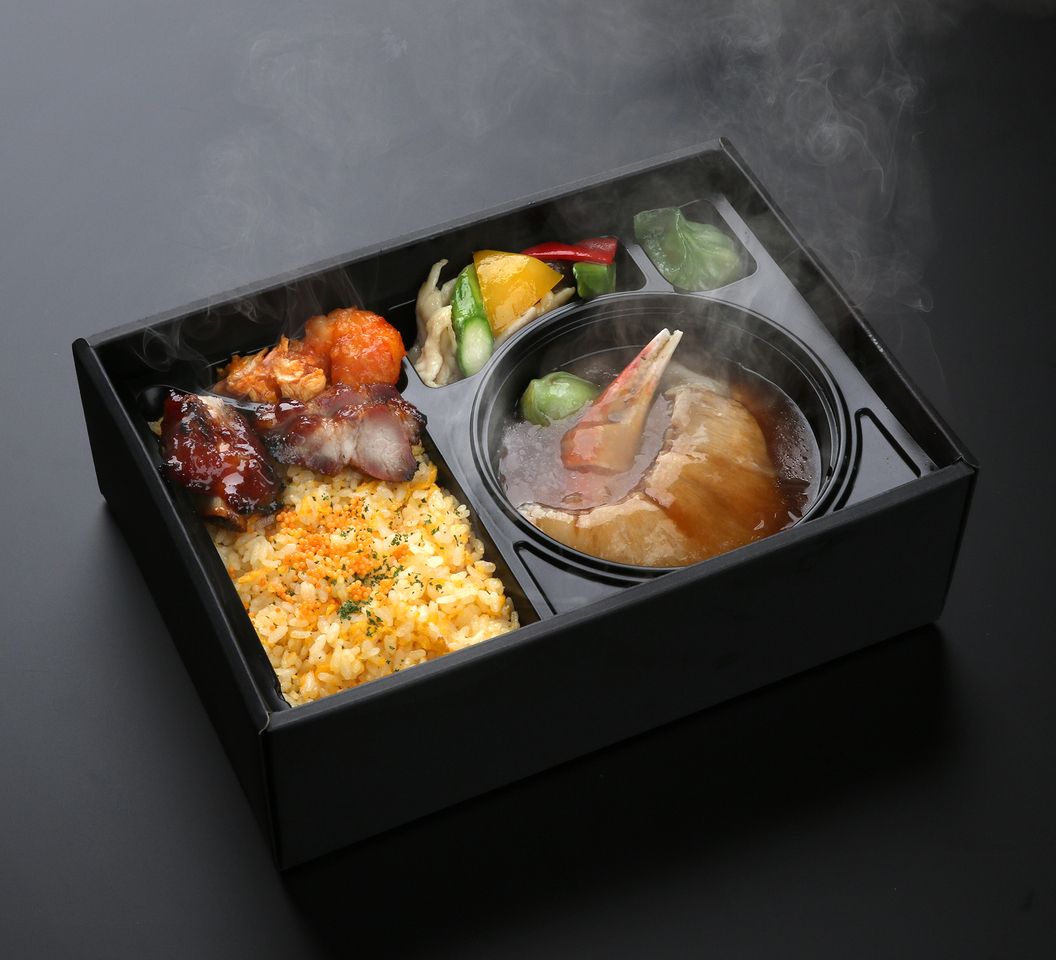 気仙沼産フカヒレ姿煮弁当 