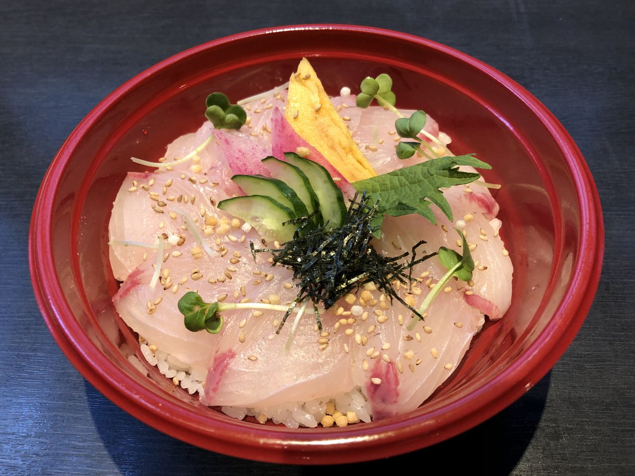 【テイクアウト】ぶり胡麻丼