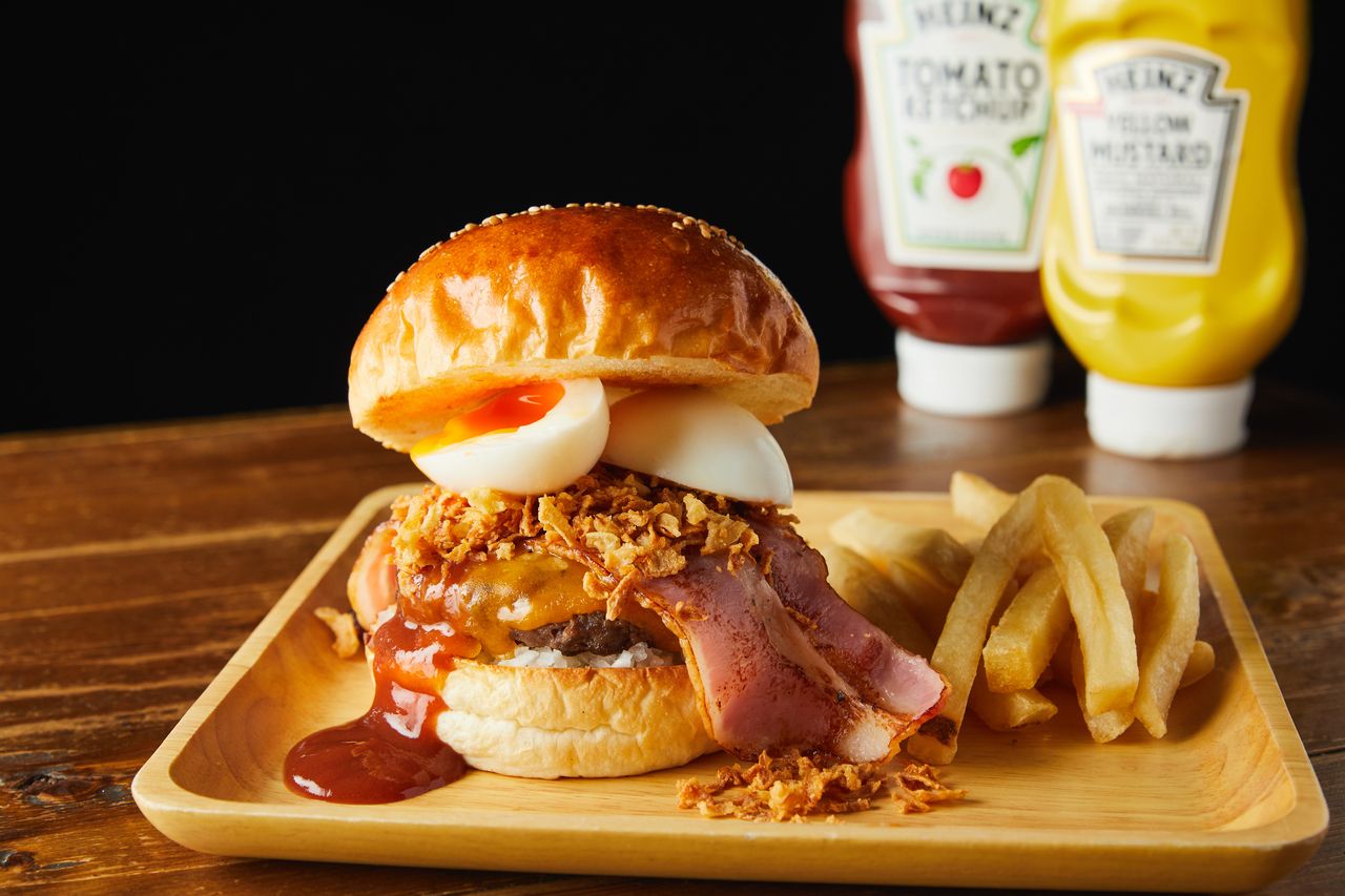 黒毛和牛100%　BRTバーガー