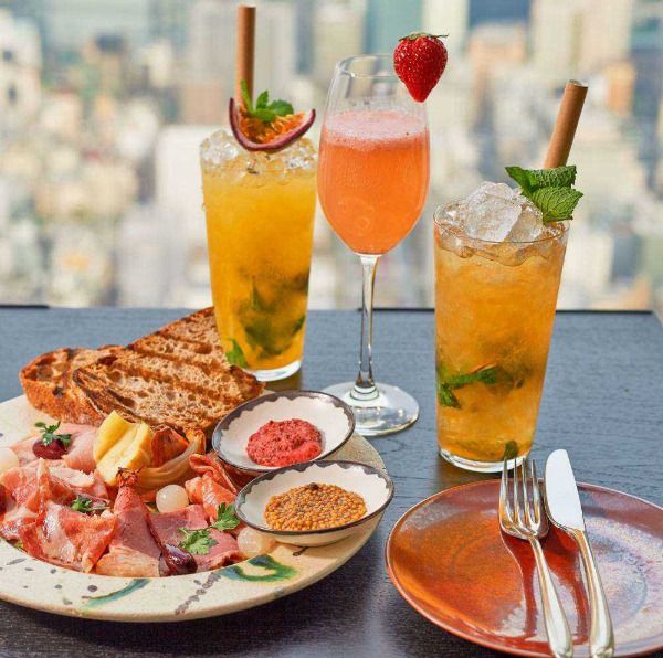 【Rooftop Bar】Cold cut meat + 3 Drinks