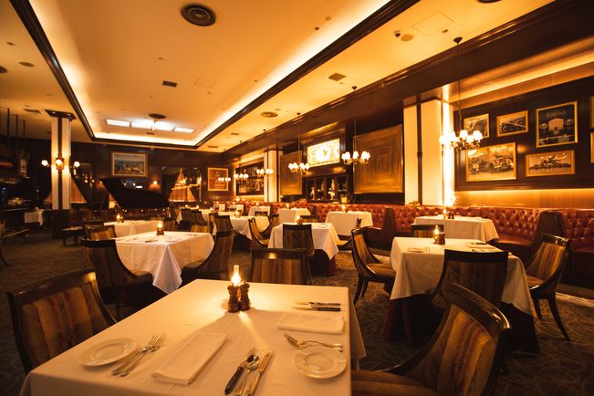 Table reservation（Choice from menu made after arrival)