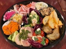 ≪前菜盛り合わせ≫ Ｓサイズ ６種類（1～2人前）