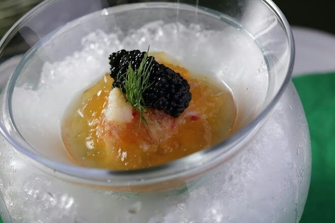 【Traditional】 【トラディショナルお任せコース】【OMAKASE】【コンシェルジュ予約サービス】【本場ヨーロッパの高級レストランを感じる料理を】(ディナー&ランチ）本場ヨーロッパの空間で贅沢な会食会におすすめ