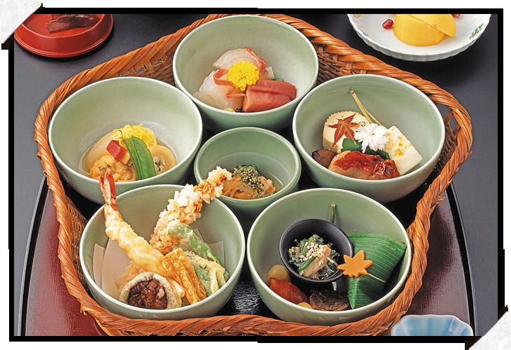 [Lunch only] Hanakago Gozen