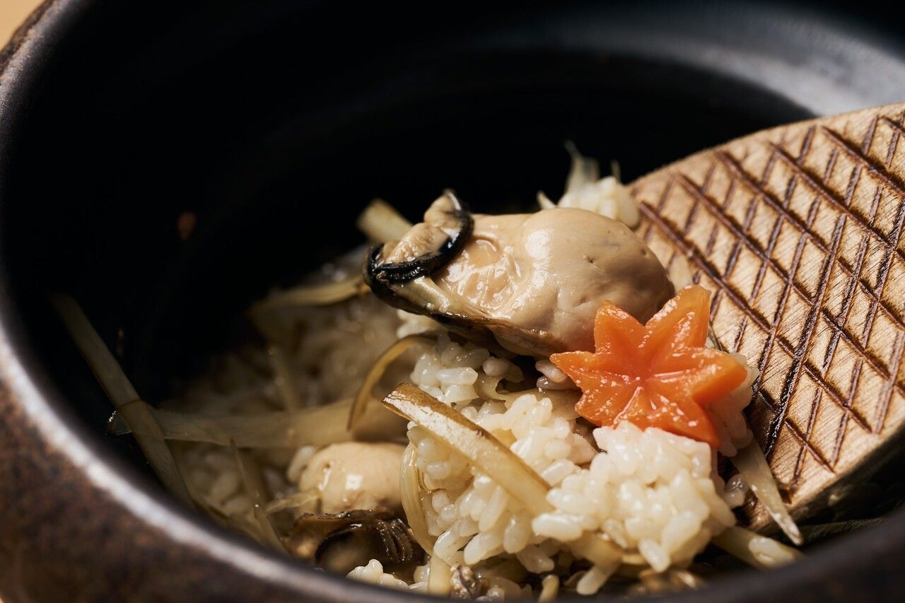 Luxury seasonal meal (seasonal rice)