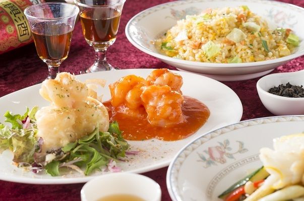 8,000 yen couse with free drink refill