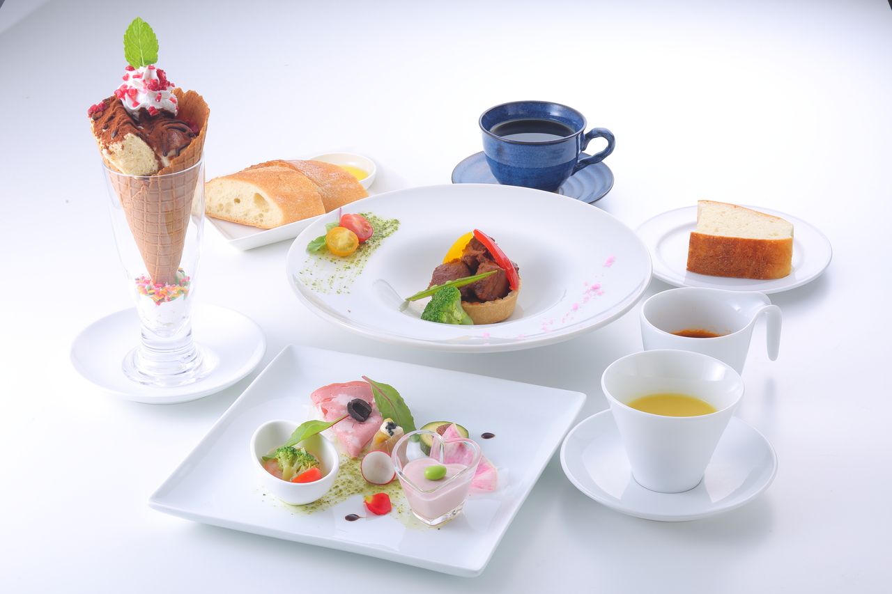 エレガンスランチ（ランチタイム 11:30～14:00L.O.）