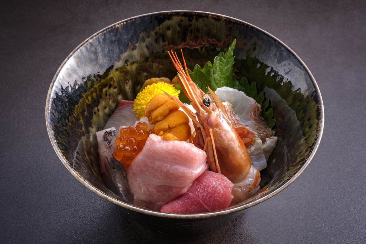 Special seafood bowl