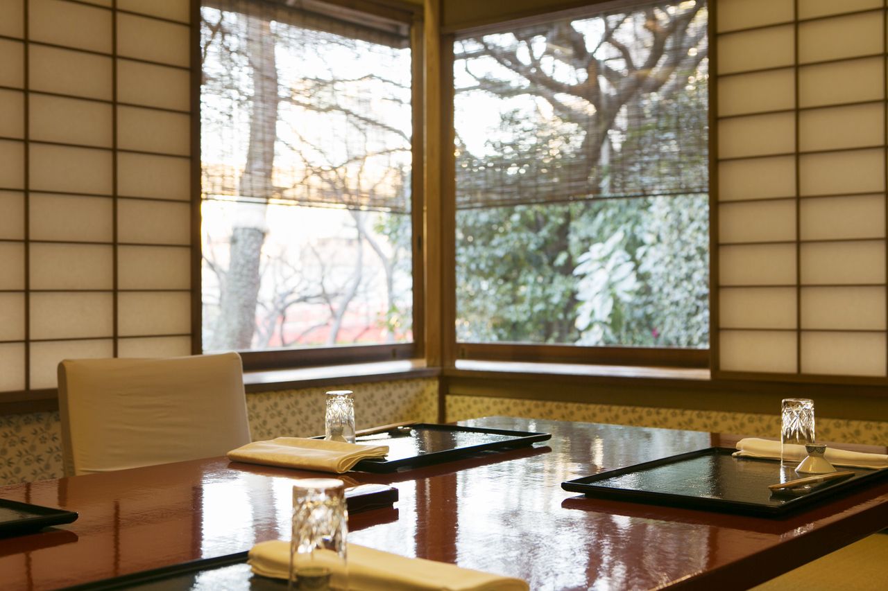 本懐石　葵（あおい）