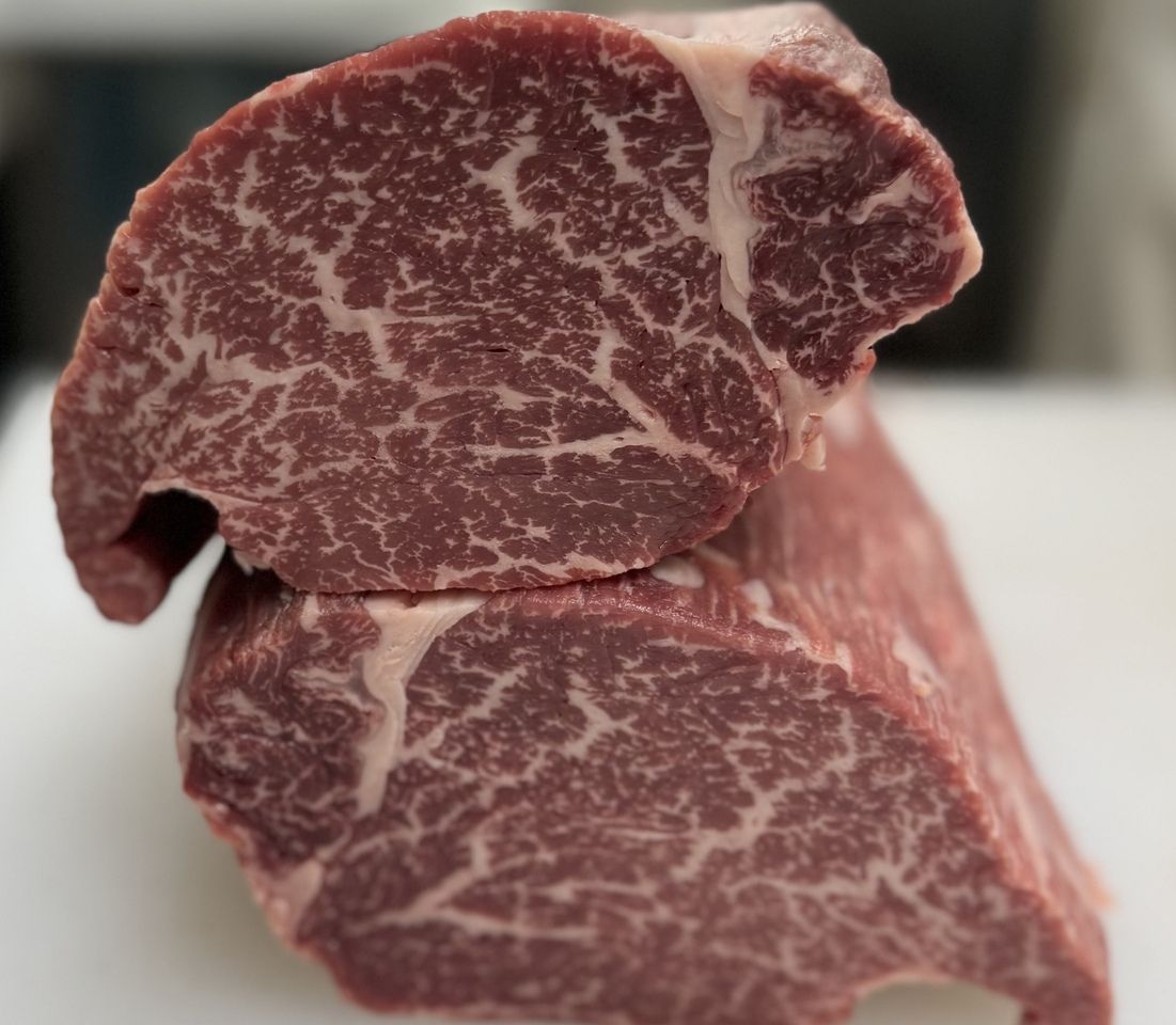 Filet de bœuf de Kobe, plat principal 20 000 yens (22 000 yens taxes comprises)