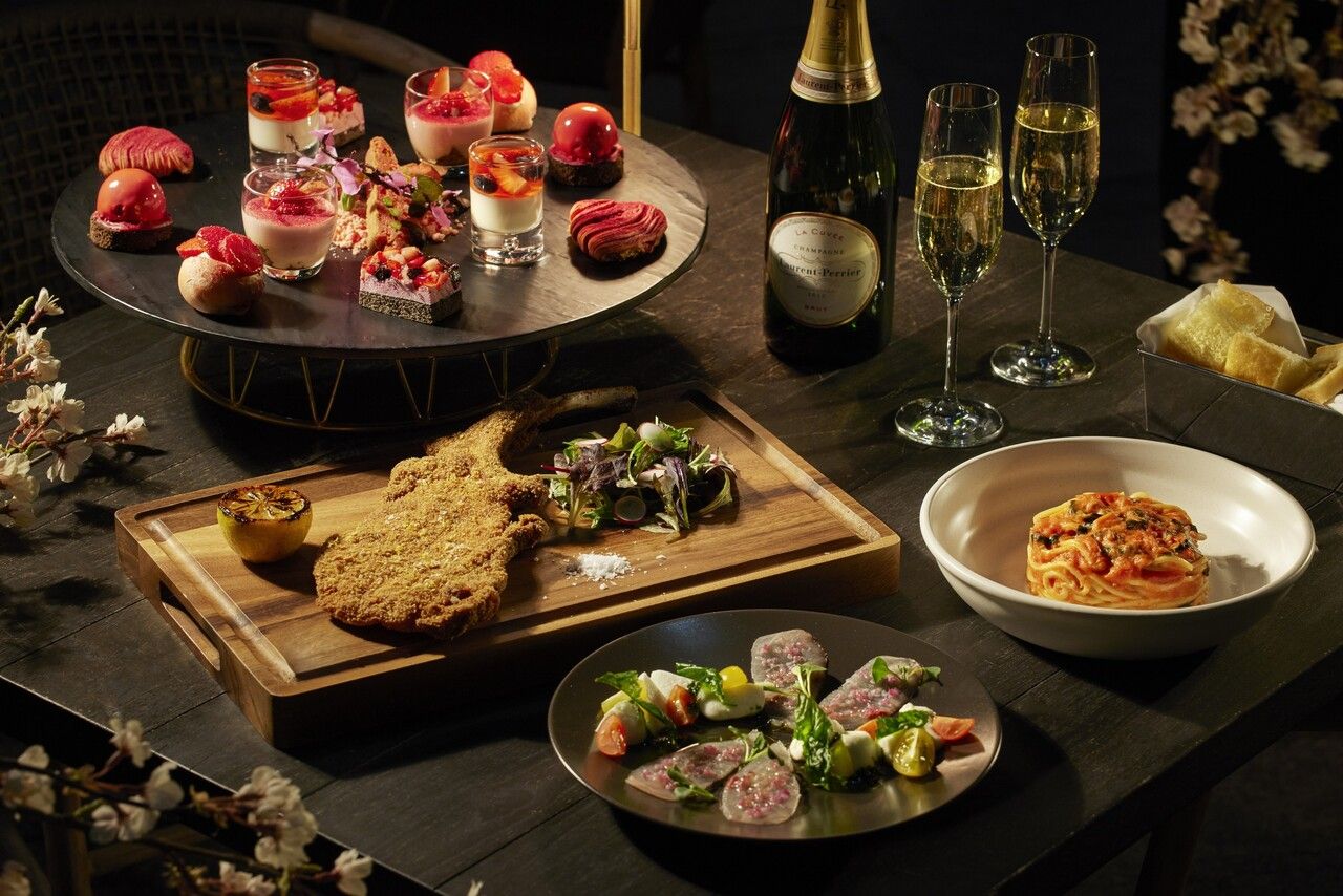 5月31日まで！【Strawberry Terrace Dolce Vita+Glass Champagne】（バーカウンター＆テラス限定）