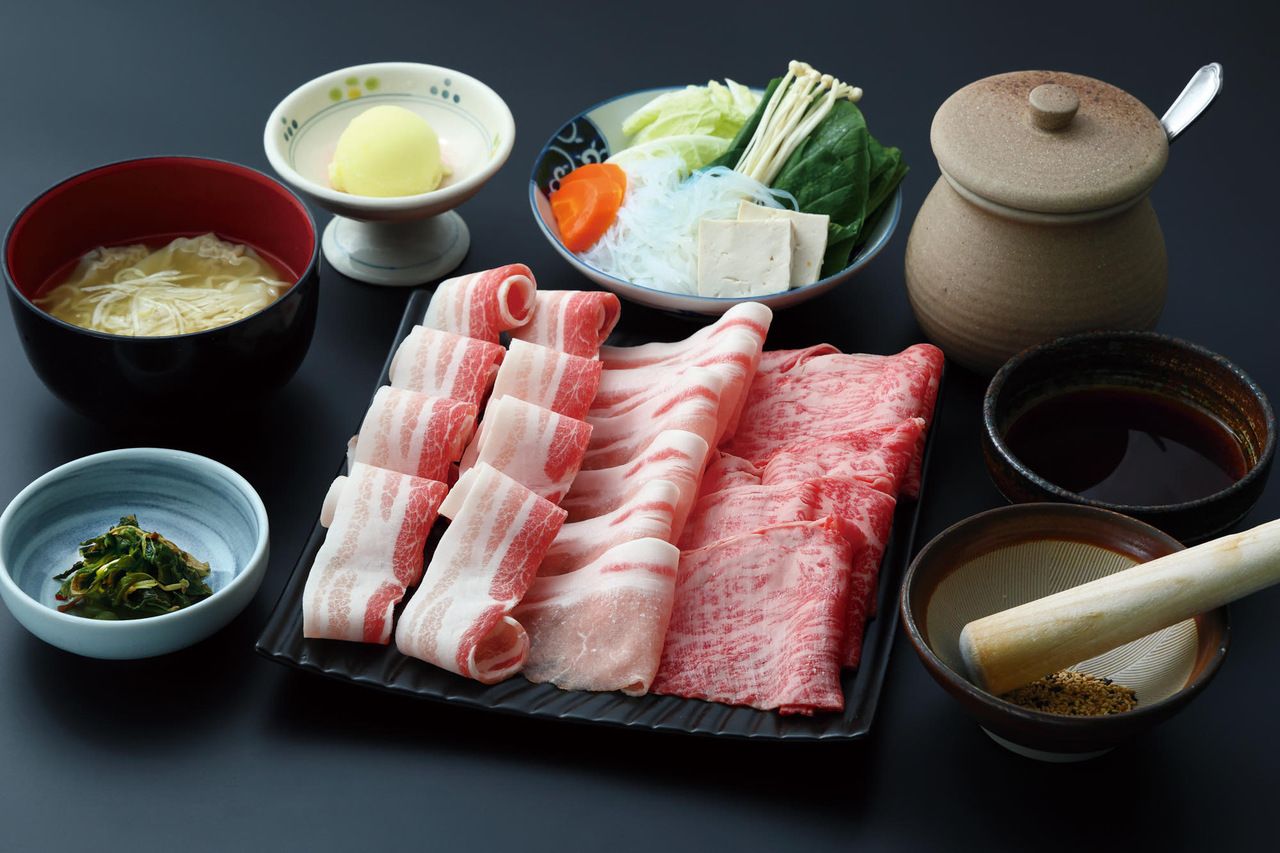 [Official Lowest Price Guarantee] [Luxurious Year-End Party! All-You-Can-Eat] "Konparu Course" Appetizer + All-You-Can-Eat 7 Types of Meat Including Matsusaka Beef for 2 Hours + Vegetables + Wonton Noodles for the End + All-You-Can-Drink for 2 Hours! ¥10,000 ⇒ ¥8,000