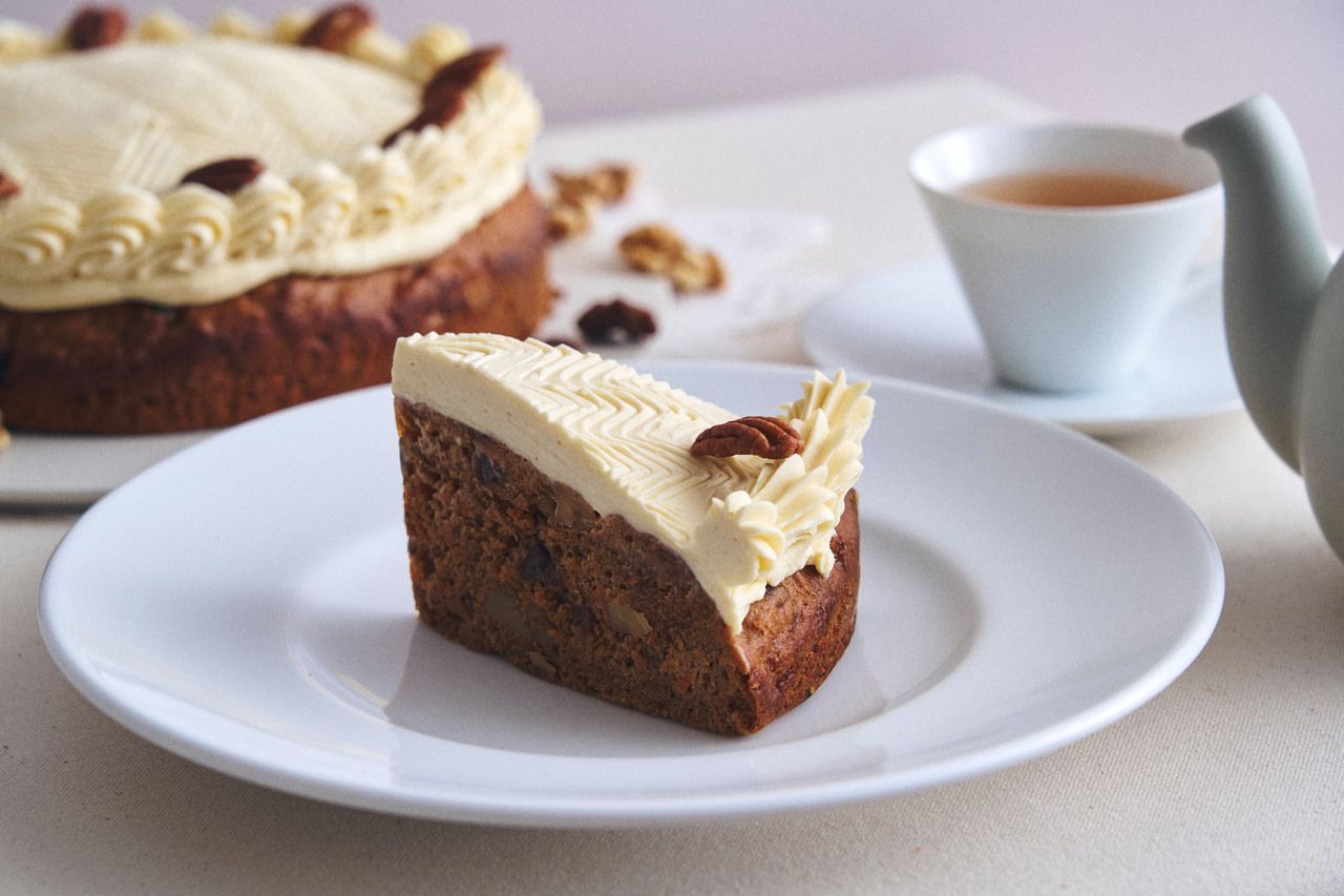 ドリンクセット / くるみとレーズンのキャロットケーキ