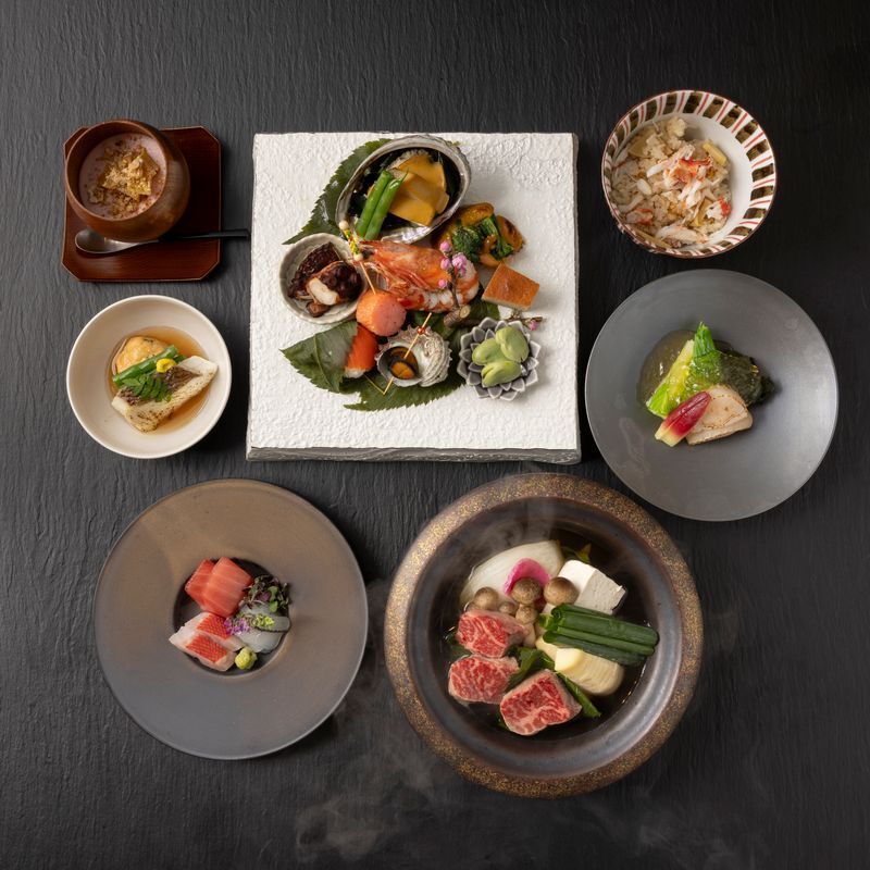 【一人ひと鍋】黒毛和牛桜蒸しとズワイ蟹ご飯  11,000円