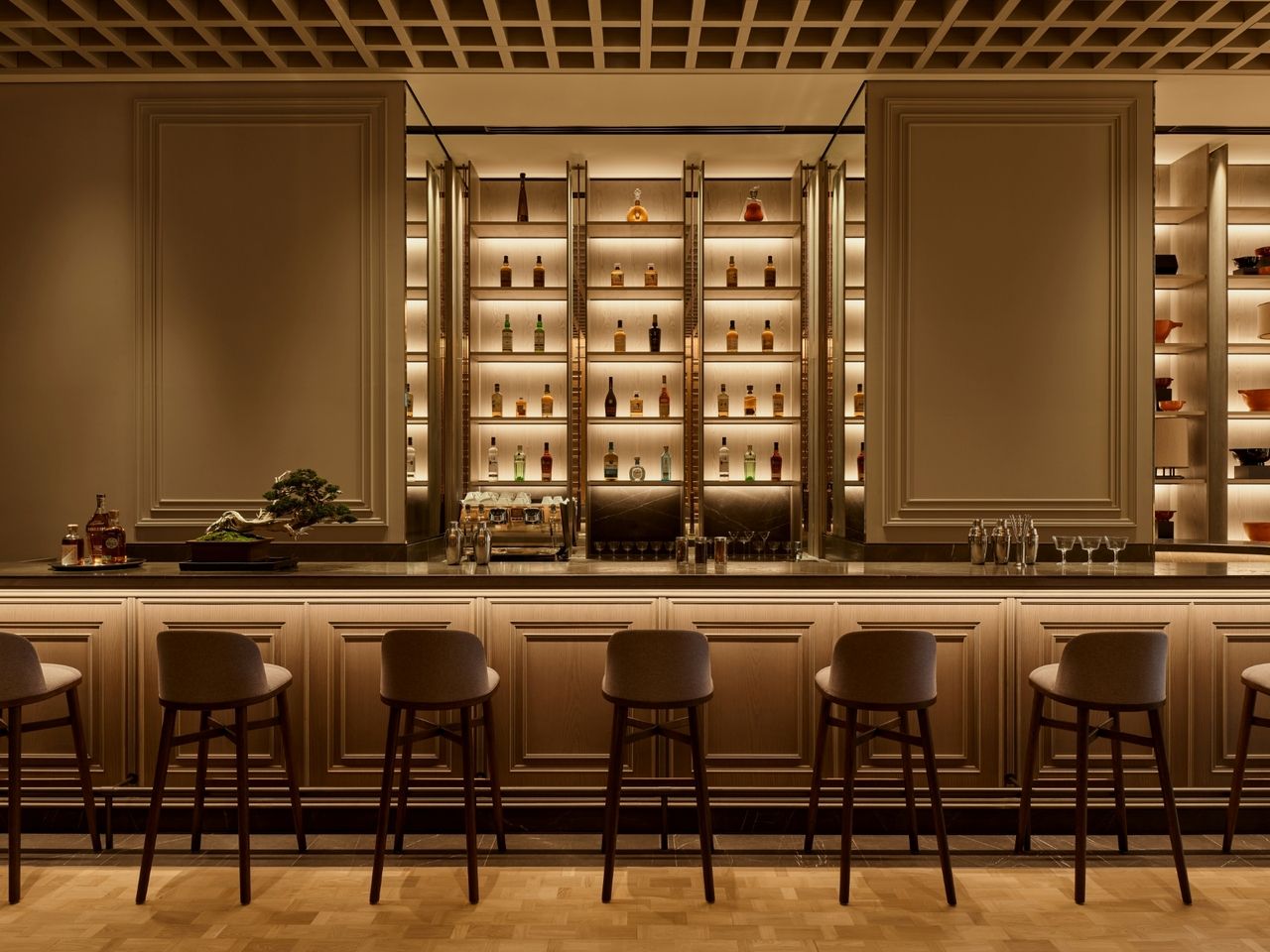 【Janu Bar】Seat Reservations