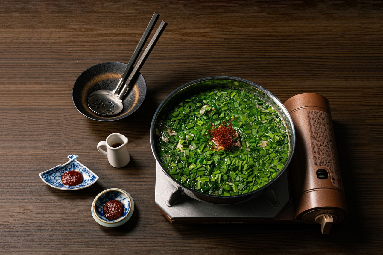 Hakata domestic beef offal hot pot course 5500