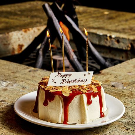 【Dinner Time】“Anniversary plan” 乾杯スパークリングワイン×Share plan×シフォンホール