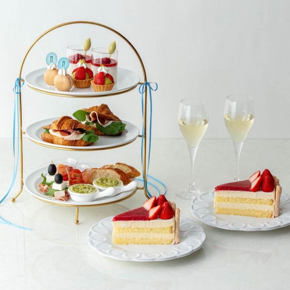 【RITUEL CAFE アフタヌーンティー乾杯ドリンク付】Afternoon tea"RITUEL CAFE"+カフェフリー+選べるカットケーキ