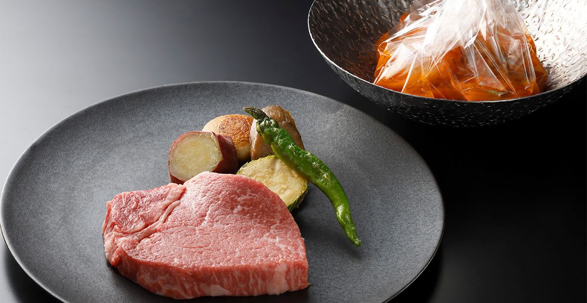 Recommended winter lunch: "Japanese Black Beef and Seafood Teppanyaki"