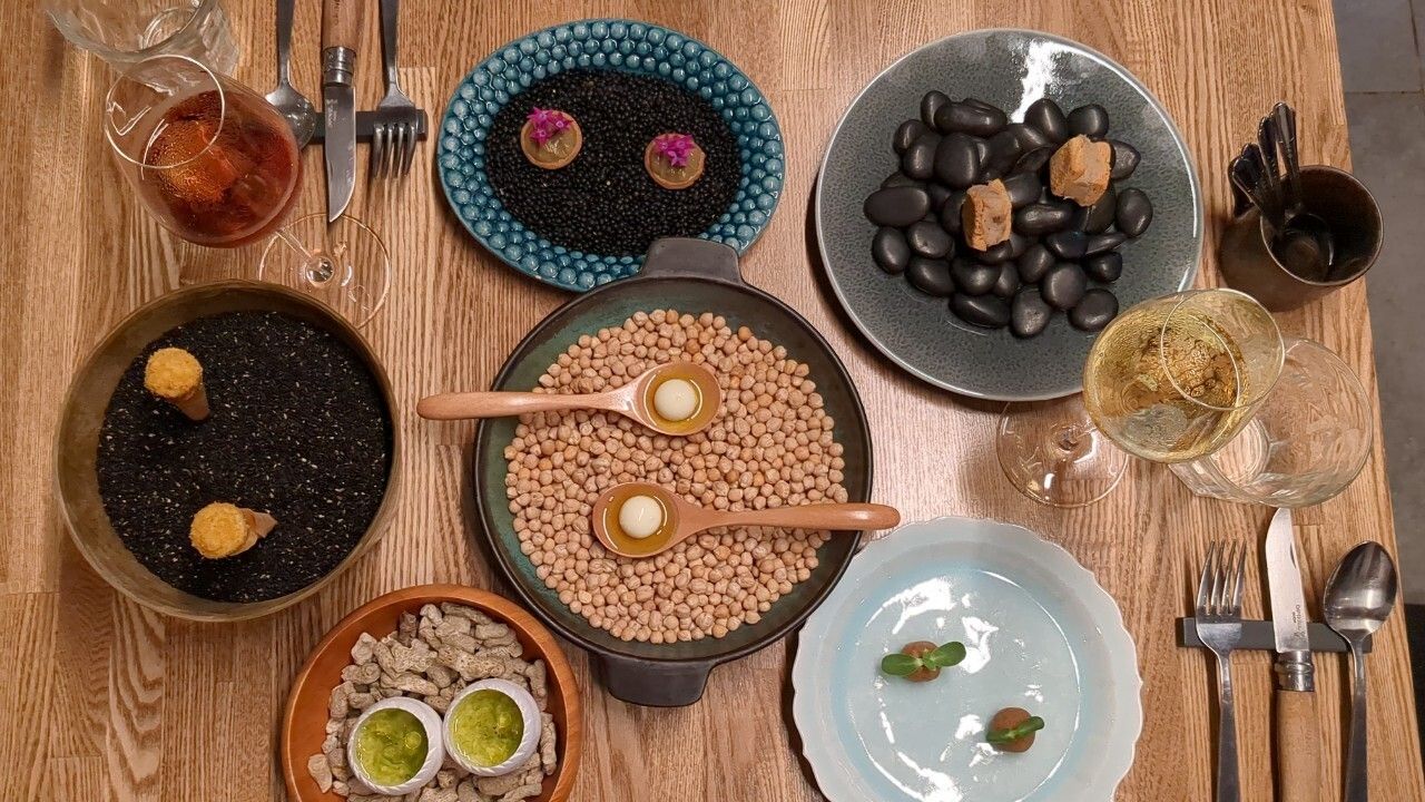 【ディナー】旬の食材を使った　全10品お任せコース＋ドリンクフリーフロー