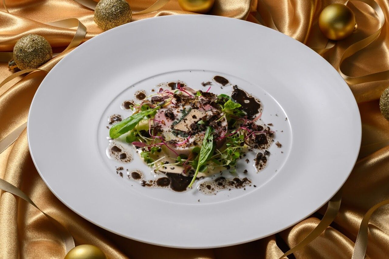 【Xmas2025】聖夜を彩るクリスマスディナー38000円 (グラスシャンパン付)