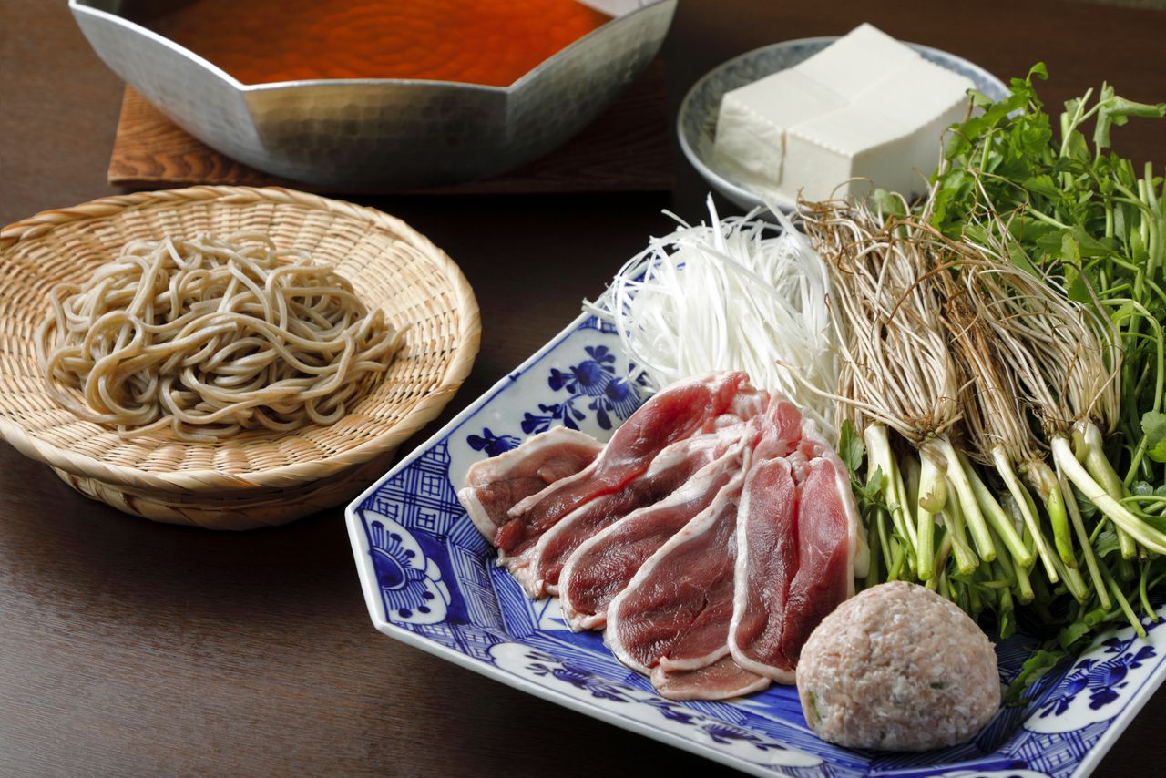 [Seasonal] Akita Sanseki Seri (Plum) Duck Seri Hot Pot