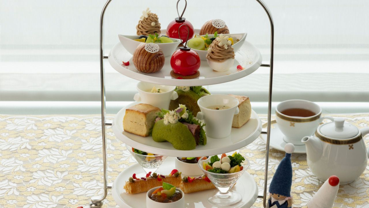 [November] Weekday-only special offer: Holiday Afternoon Tea "LUXE" 2-hour seating plan [Weekdays]